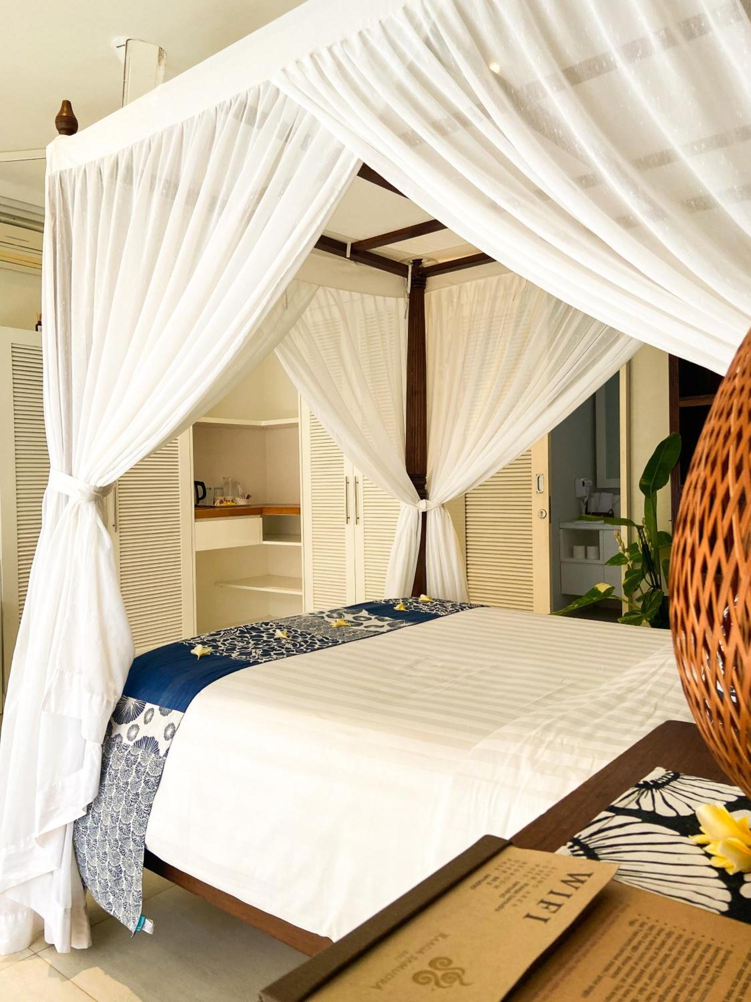 Raaga Samudra Villa Падангбай Экстерьер фото